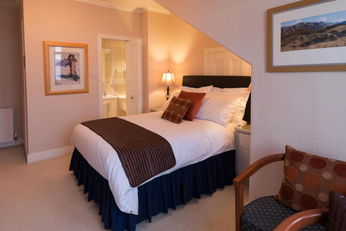 The Cedars Guest House ダヌーン エクステリア 写真