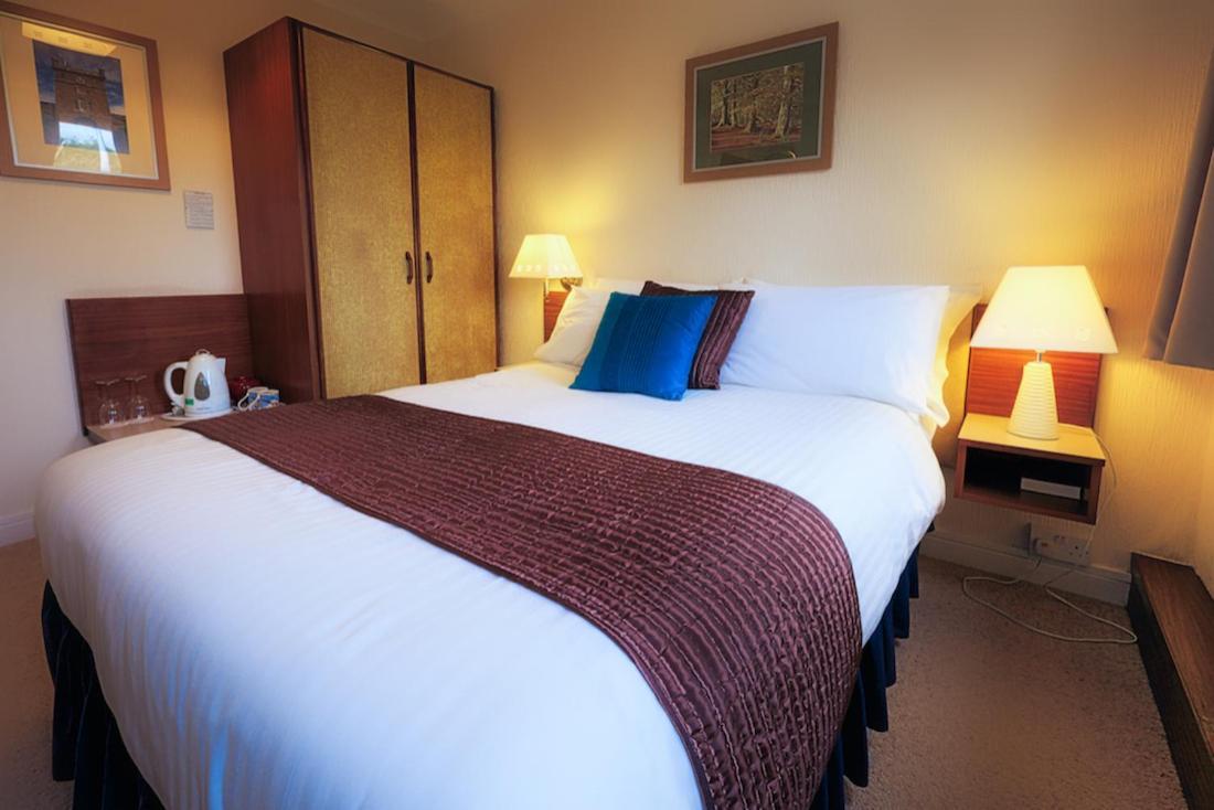 The Cedars Guest House ダヌーン エクステリア 写真