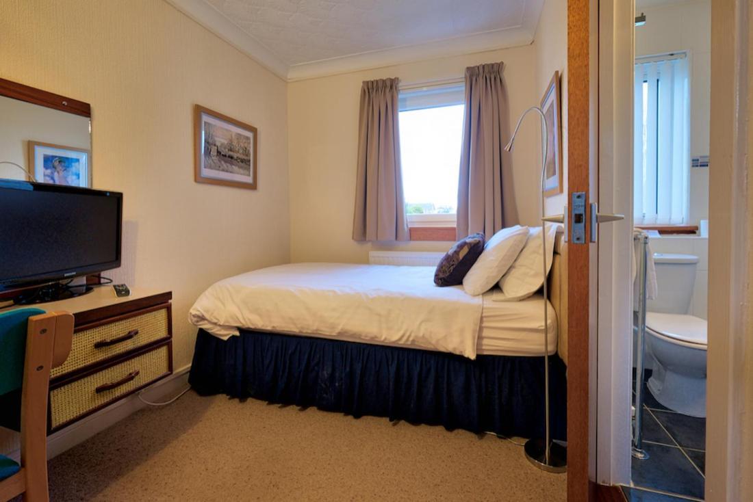 The Cedars Guest House ダヌーン エクステリア 写真