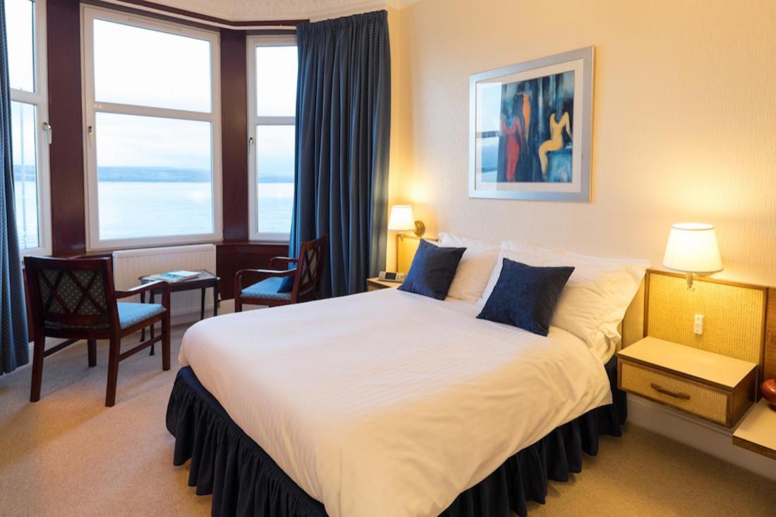 The Cedars Guest House ダヌーン エクステリア 写真